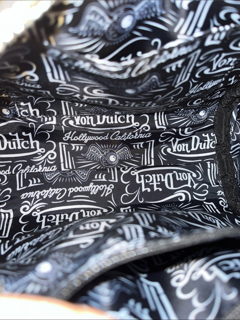 Von Dutch Black and White Logo Mini Satchel - Picture 3 of 3